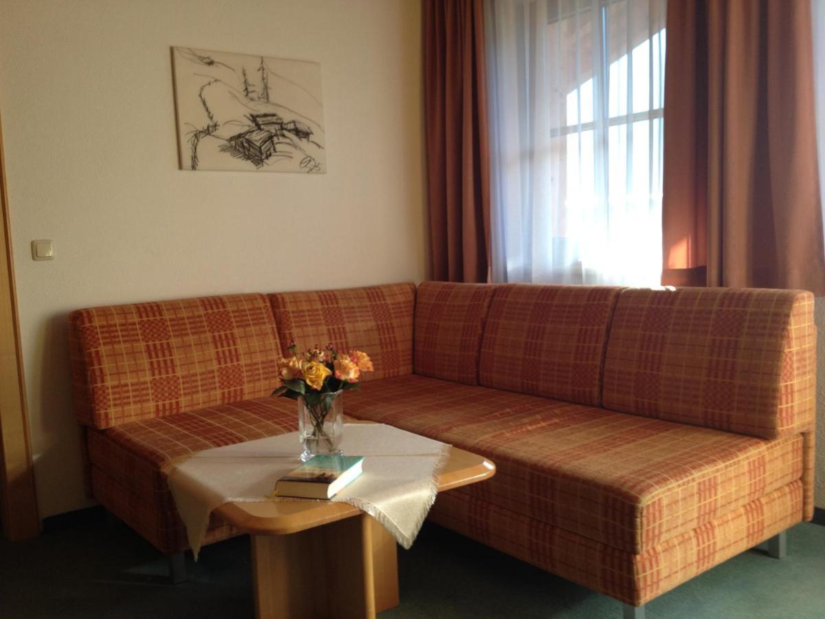 Haus Christaldo Bed & Breakfast ซังคท์อันทอนอัมอาร์ลแบร์ก ภายนอก รูปภาพ