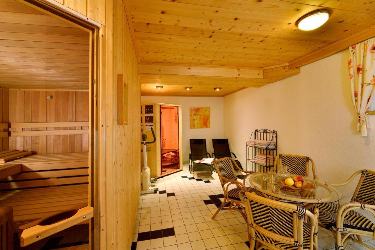 Haus Christaldo Bed & Breakfast ซังคท์อันทอนอัมอาร์ลแบร์ก ภายนอก รูปภาพ